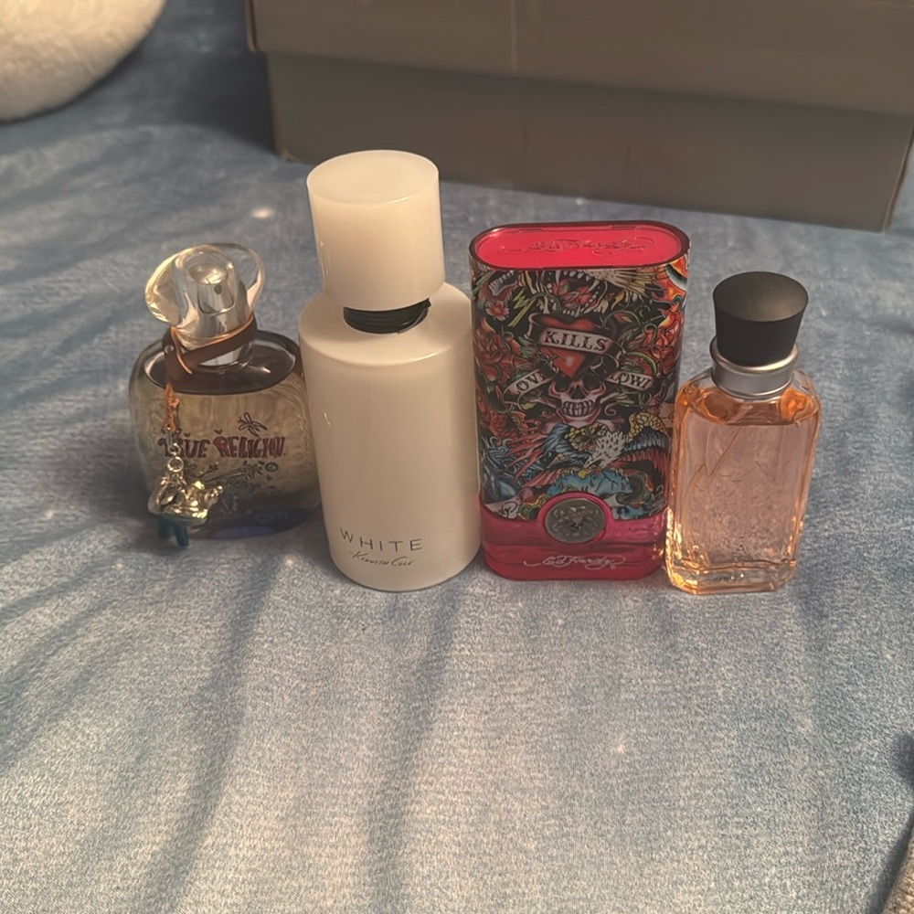 Perfume bundle. All bottle are mostly full, barely used.